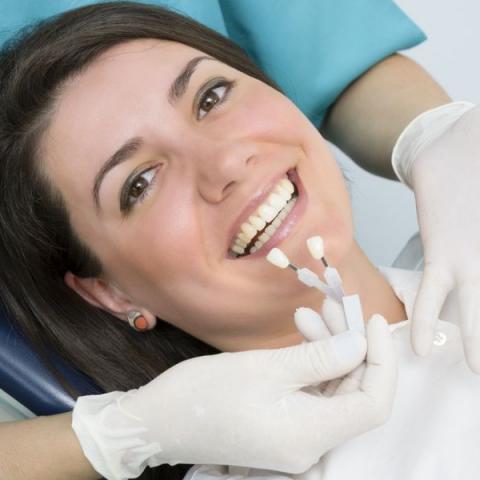 ¿Cuánto tiempo tarda una limpieza dental?